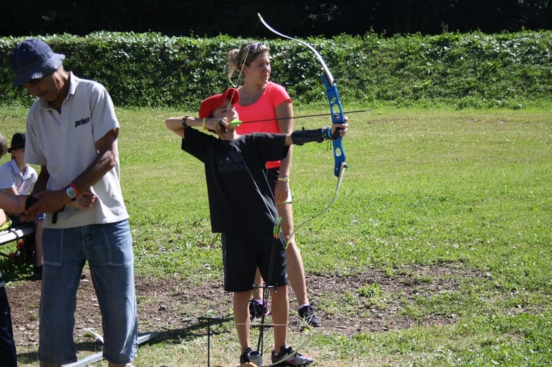 Village Camps International Summer Camp Leysin, Switzerland 2026-08-15 https://www.villagecamps.com/journals_admin/images/707-13-archery (51).jpg